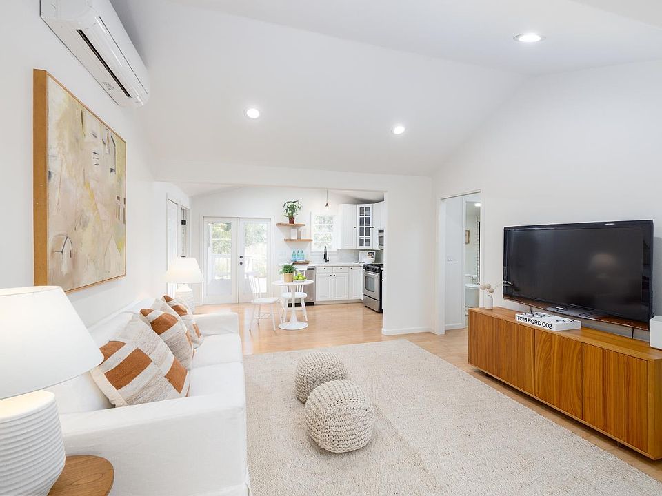 Kenwood, California, 95452, United States, 2 Bedrooms Bedrooms, ,2 BathroomsBathrooms,Residential,Forsale,1985916