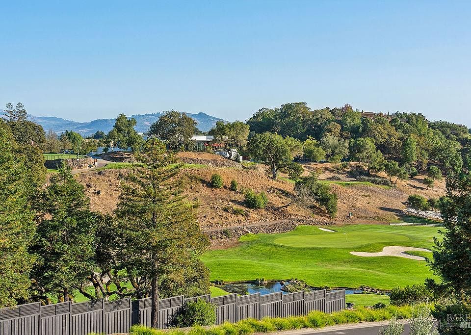 Santa Rosa, California, 95403, United States, 4 Bedrooms Bedrooms, ,4 BathroomsBathrooms,Residential,Forsale,1985927