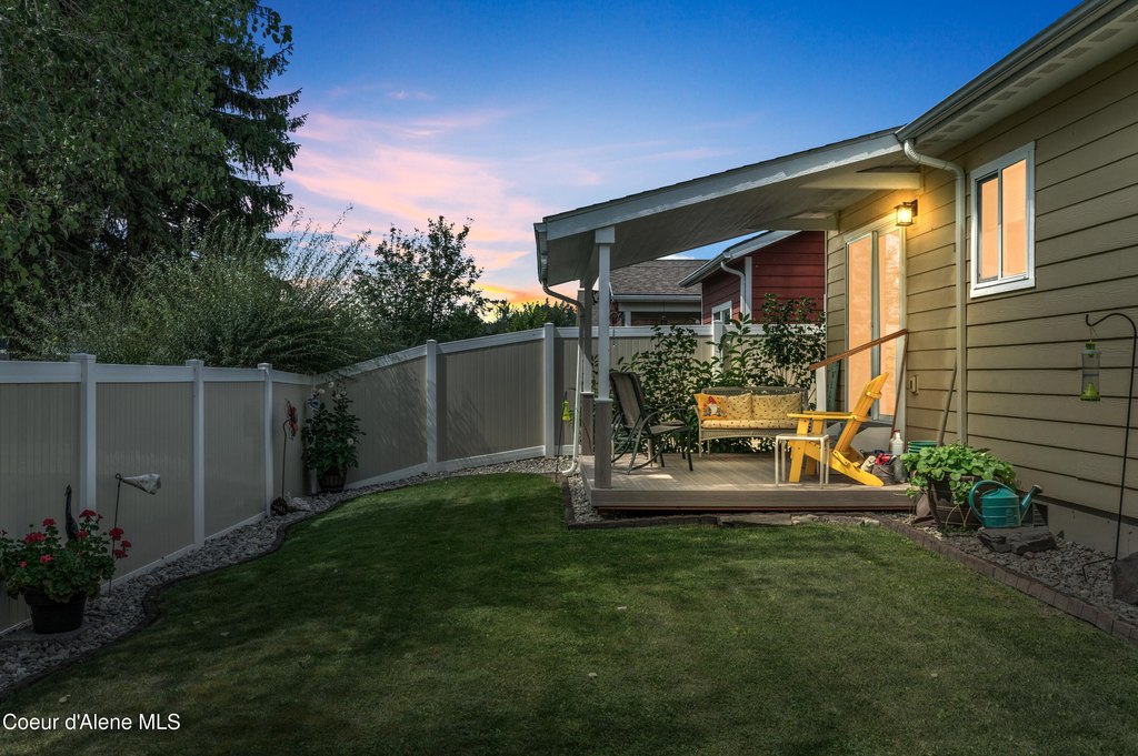 Sandpoint, Idaho, 83864, United States, 3 Bedrooms Bedrooms, ,2 BathroomsBathrooms,Residential,Forsale,1946335