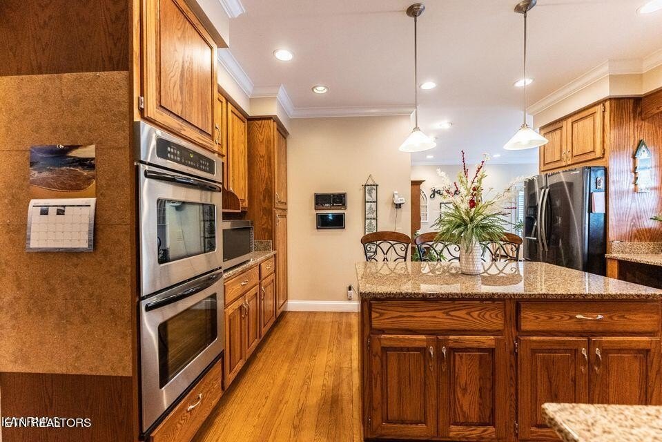 Pikeville, Tennessee, 37367, United States, 5 Bedrooms Bedrooms, ,5.5 BathroomsBathrooms,Residential,Forsale,1929853