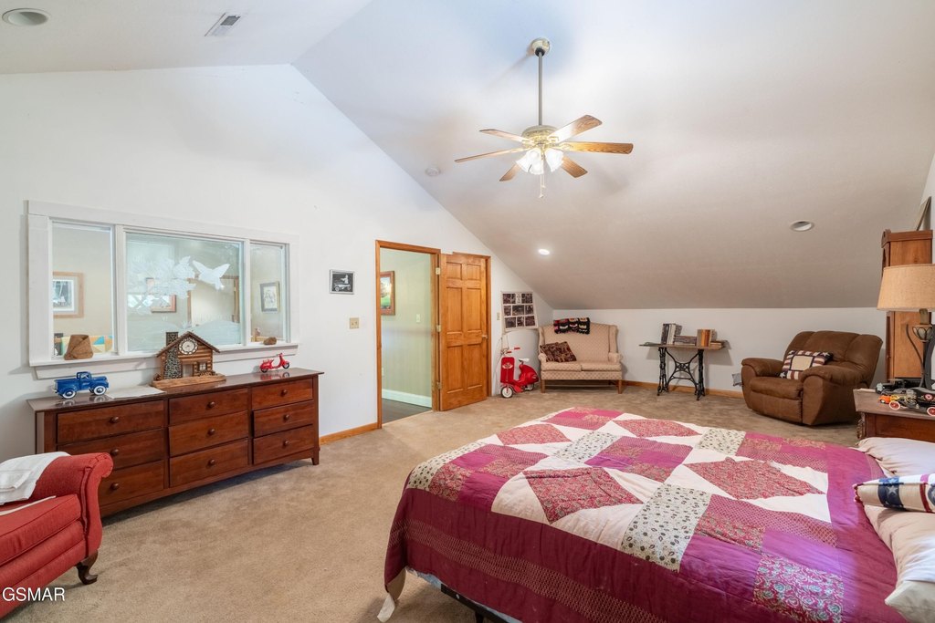 Sevierville, Tennessee, 37876, United States, 4 Bedrooms Bedrooms, ,2.5 BathroomsBathrooms,Residential,Forsale,1999448