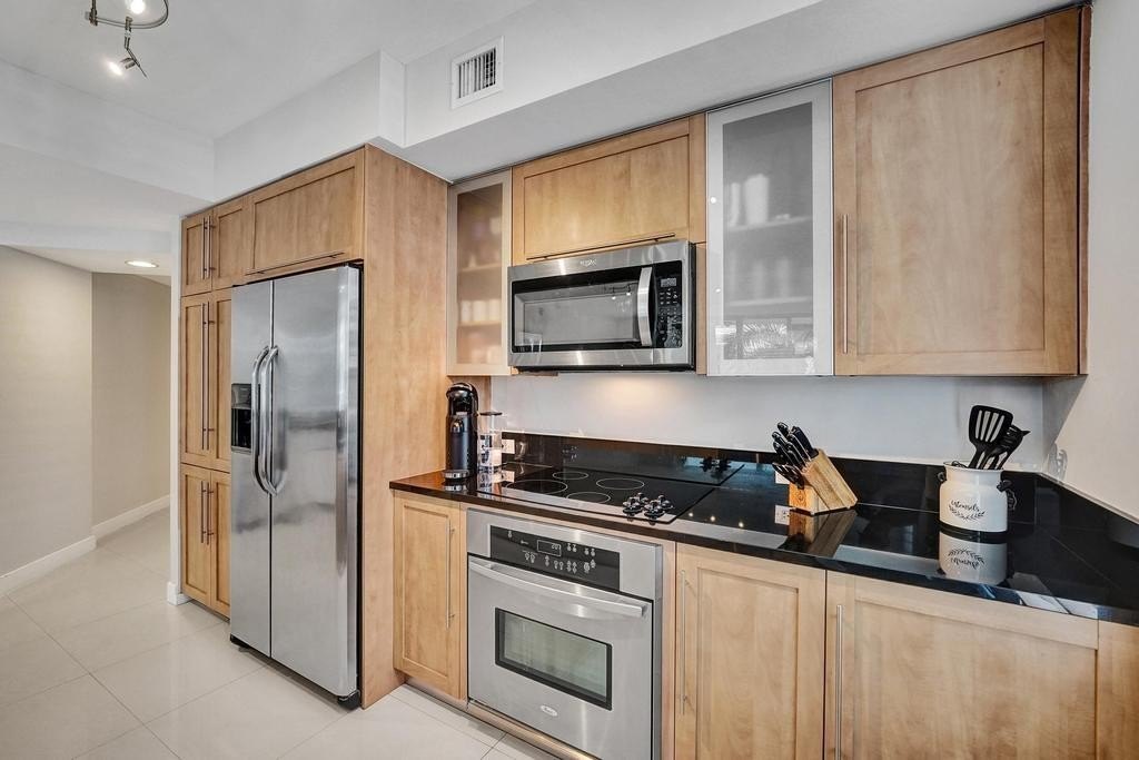 Fort Lauderdale, Florida, 33308, United States, 3 Bedrooms Bedrooms, ,3 BathroomsBathrooms,Residential,Forsale,1994086