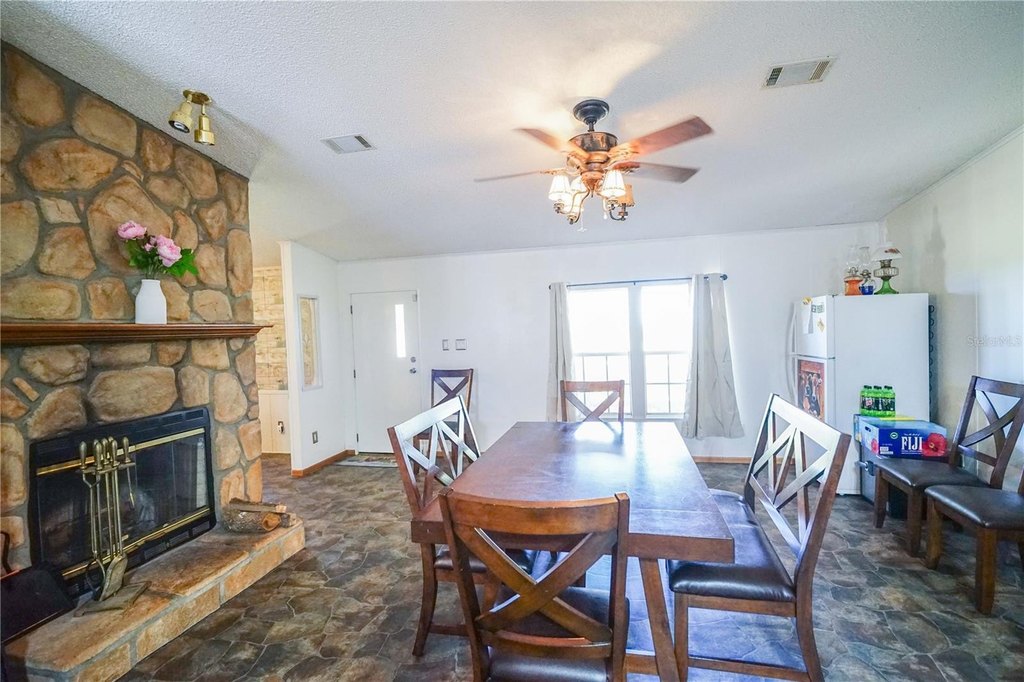 MORRISTON, Florida, 32668, United States, 4 Bedrooms Bedrooms, ,2 BathroomsBathrooms,Residential,Forsale,1994117