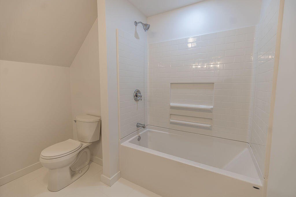 Turner, Maine, 04282, United States, 3 Bedrooms Bedrooms, ,2.5 BathroomsBathrooms,Residential,Forsale,1992719