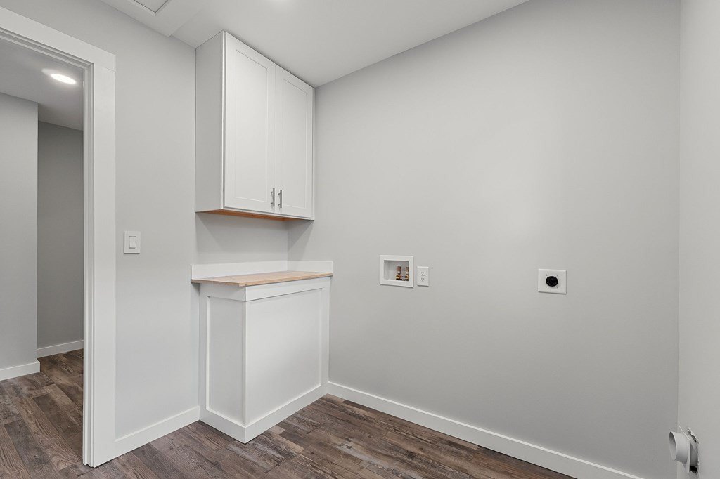 Cookeville, Tennessee, 38501, United States, 3 Bedrooms Bedrooms, ,3 BathroomsBathrooms,Residential,Forsale,1996597