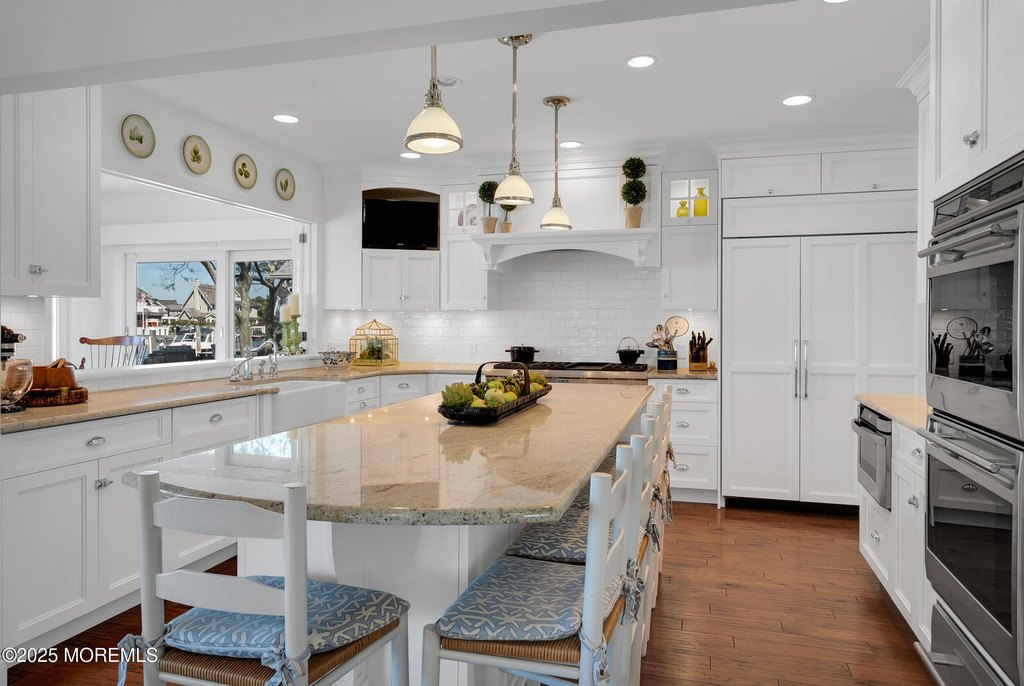 Mantoloking, New Jersey, 08738, United States, 6 Bedrooms Bedrooms, ,4 BathroomsBathrooms,Residential,Forsale,1966063