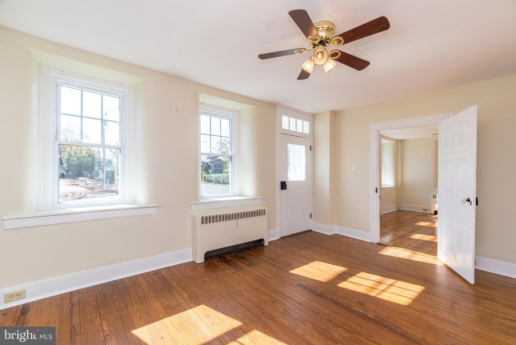 SCHWENKSVILLE, Pennsylvania, 19473, United States, 4 Bedrooms Bedrooms, ,2 BathroomsBathrooms,Residential,Forsale,2004194