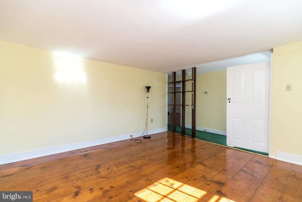 SCHWENKSVILLE, Pennsylvania, 19473, United States, 4 Bedrooms Bedrooms, ,2 BathroomsBathrooms,Residential,Forsale,2004194