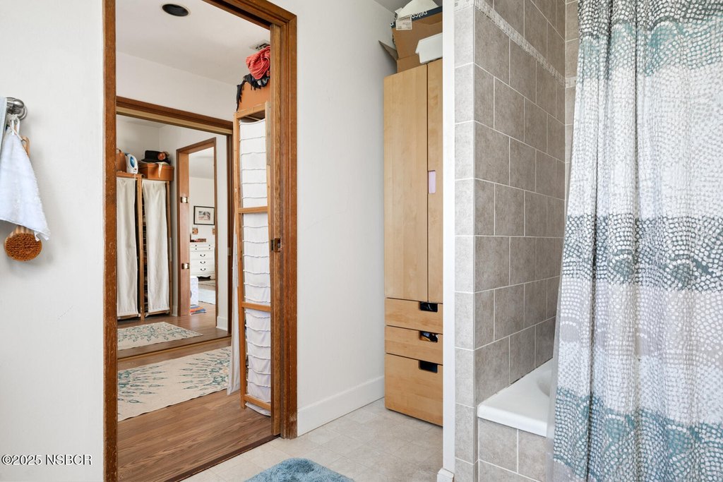 Santa Ynez, California, 93460, United States, 3 Bedrooms Bedrooms, ,2 BathroomsBathrooms,Residential,Forsale,1985951