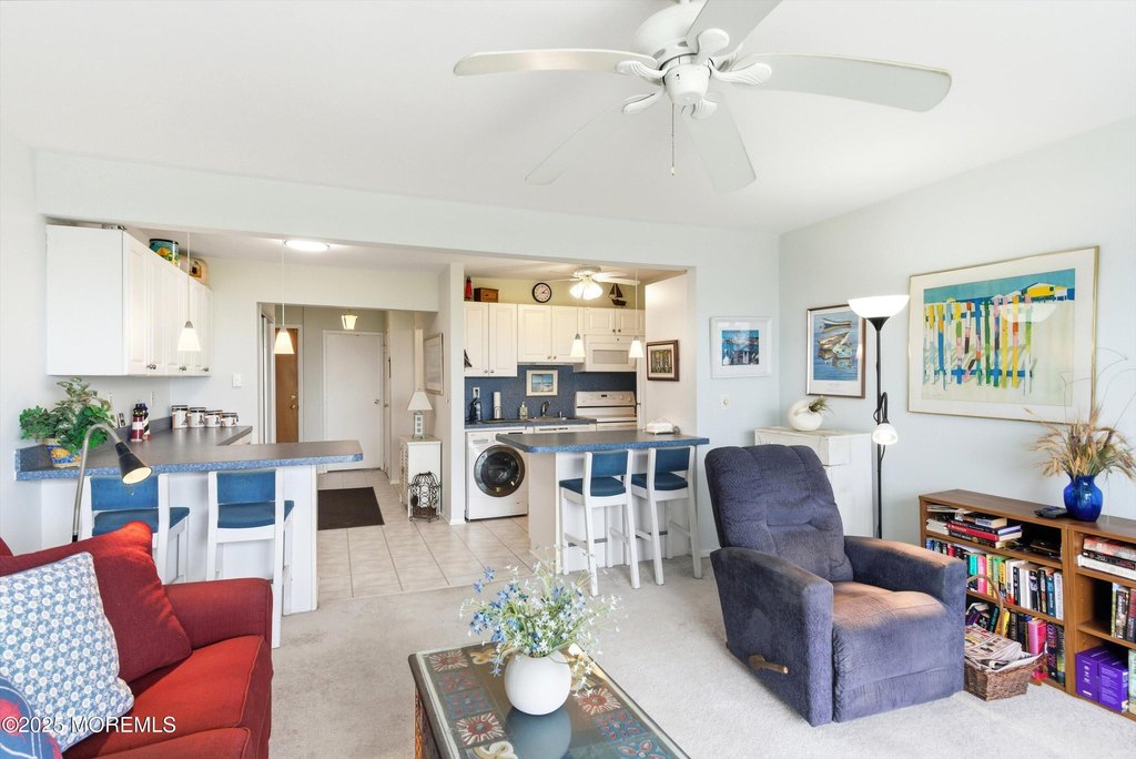 Belmar, New Jersey, 07719, United States, 1 Bedroom Bedrooms, ,1 BathroomBathrooms,Residential,Forsale,1984547