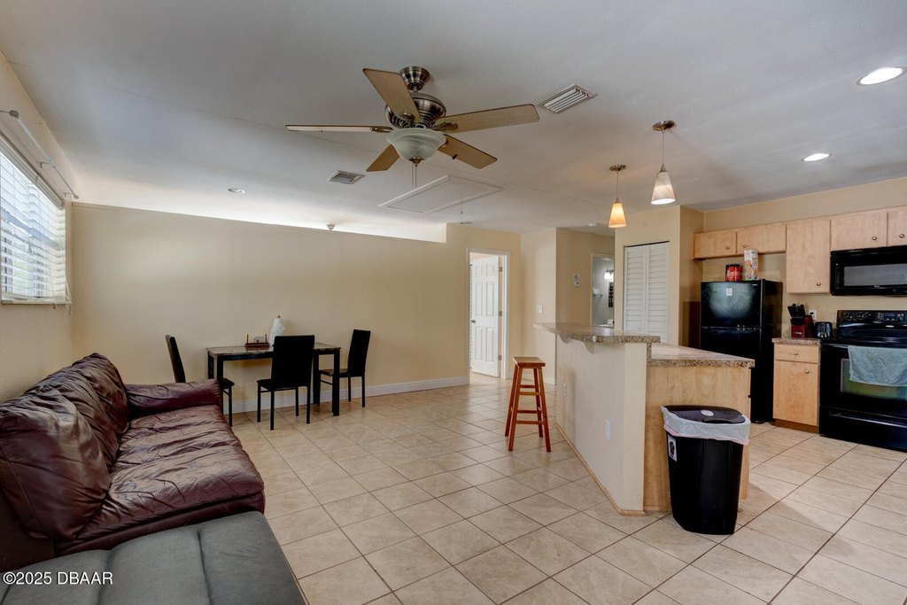 Ormond Beach, Florida, 32174, United States, 4 Bedrooms Bedrooms, ,3 BathroomsBathrooms,Residential,Forsale,1990145