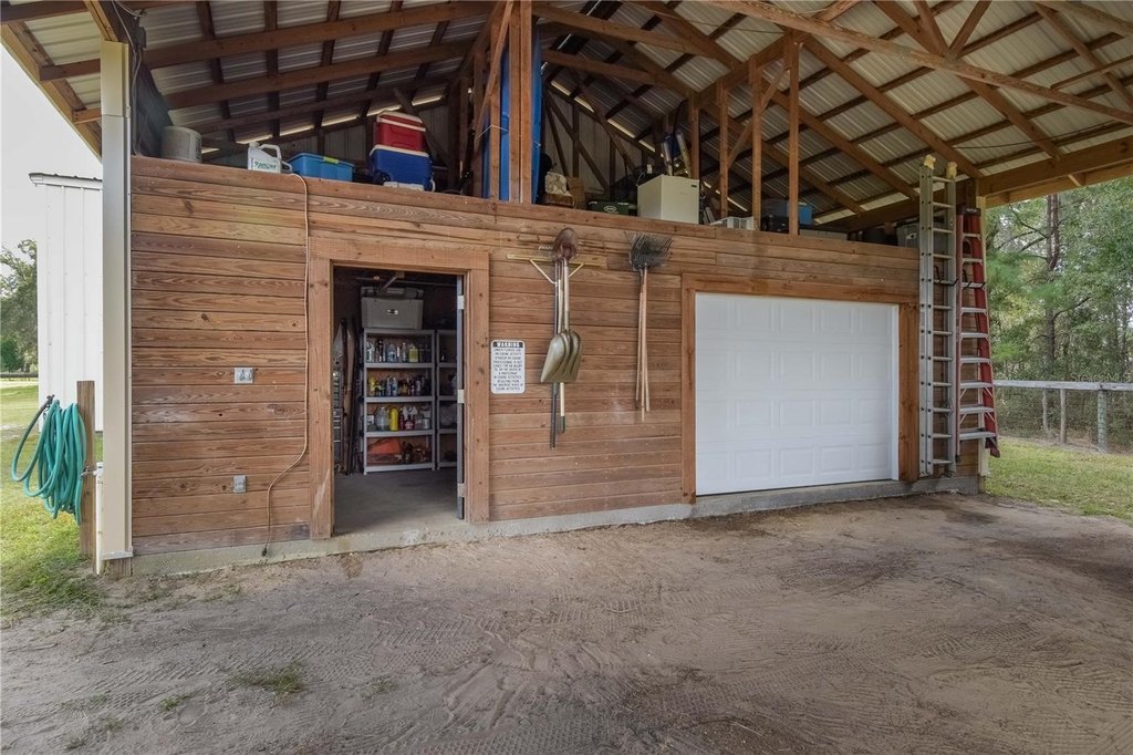 MORRISTON, Florida, 32668, United States, 4 Bedrooms Bedrooms, ,3.5 BathroomsBathrooms,Residential,Forsale,2010925