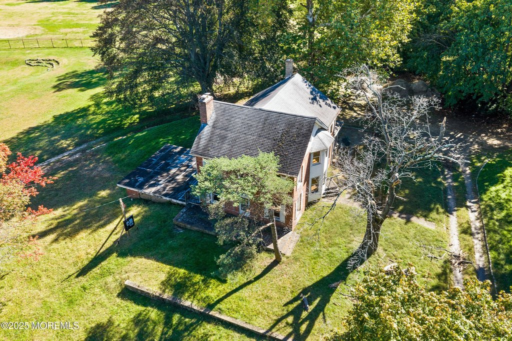 Eatontown, New Jersey, 07724, United States, 4 Bedrooms Bedrooms, ,2 BathroomsBathrooms,Residential,Forsale,1984569