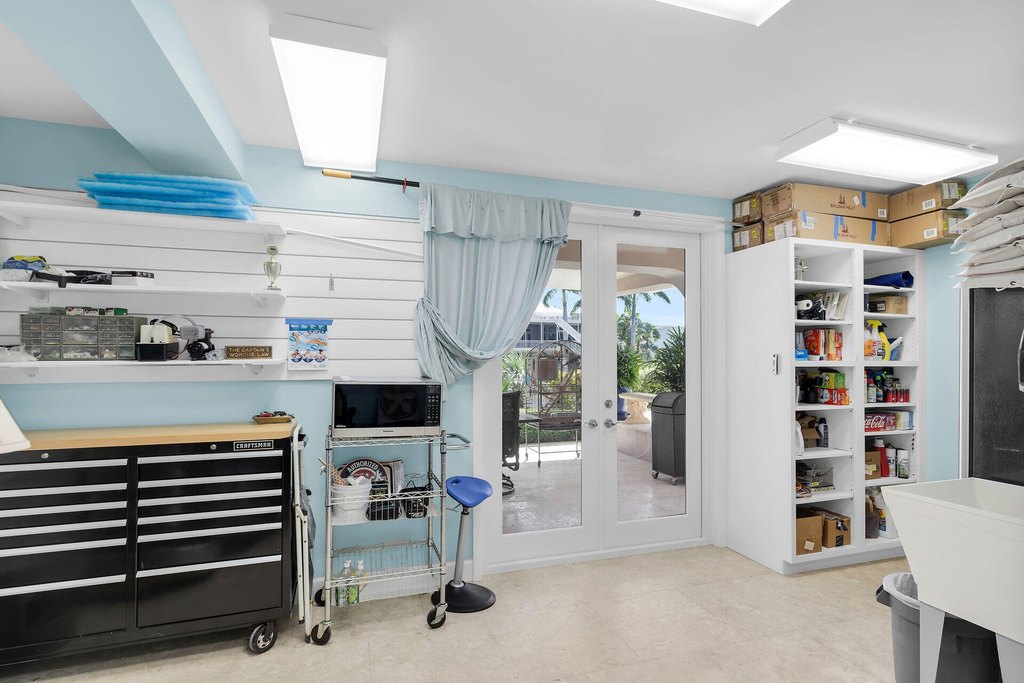 Plantation Key, Florida, 33036, United States, 3 Bedrooms Bedrooms, ,3 BathroomsBathrooms,Residential,Forsale,2004335