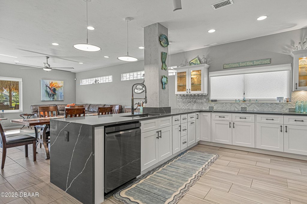 Port Orange, Florida, 32128, United States, 3 Bedrooms Bedrooms, ,2.5 BathroomsBathrooms,Residential,Forsale,1996708