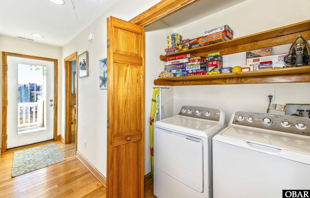 Nags Head, North Carolina, 27959, United States, 8 Bedrooms Bedrooms, ,8.5 BathroomsBathrooms,Residential,Forsale,1993770