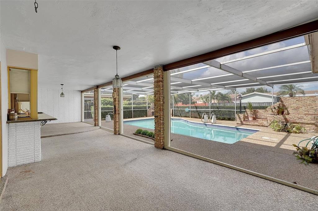 Hollywood, Florida, 33021, United States, 3 Bedrooms Bedrooms, ,2 BathroomsBathrooms,Residential,Forsale,1927555