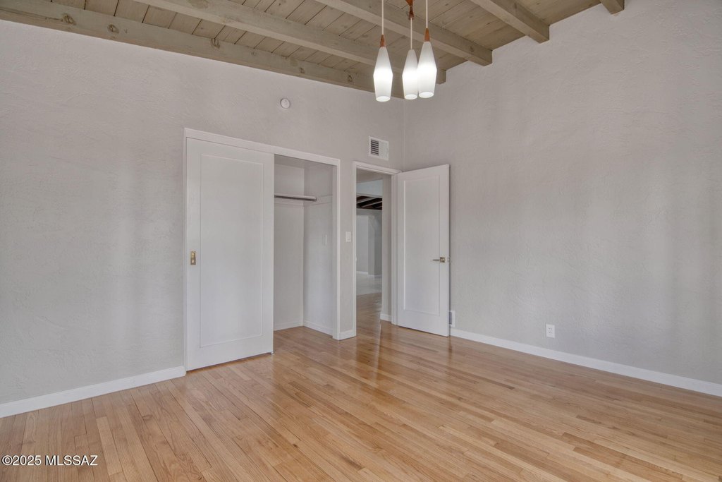 Tucson, Arizona, 85711, United States, 4 Bedrooms Bedrooms, ,2 BathroomsBathrooms,Residential,Forsale,1990103