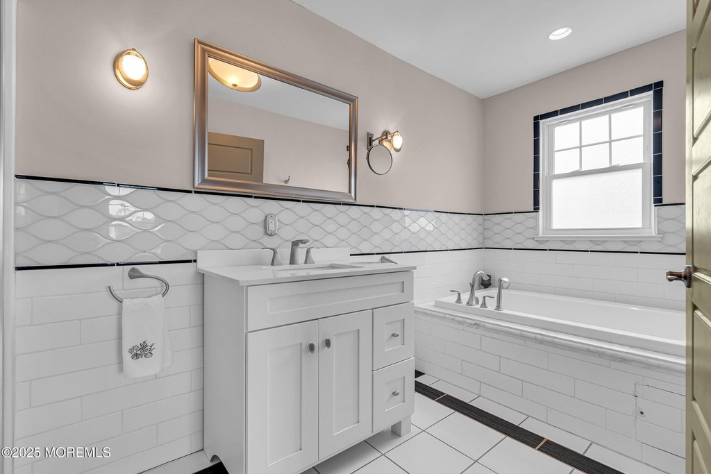 Little Egg Harbor, New Jersey, 08087, United States, 3 Bedrooms Bedrooms, ,3 BathroomsBathrooms,Residential,Forsale,1994028