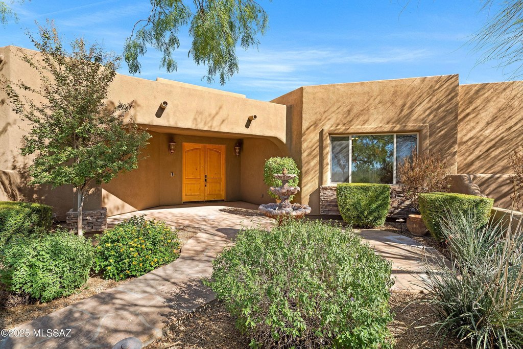 Tucson, Arizona, 85755, United States, 4 Bedrooms Bedrooms, ,5.5 BathroomsBathrooms,Residential,Forsale,1990104