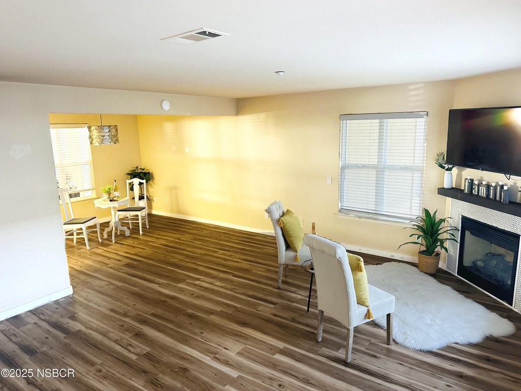 Buellton, California, 93427, United States, 3 Bedrooms Bedrooms, ,2.5 BathroomsBathrooms,Residential,Forsale,2004310