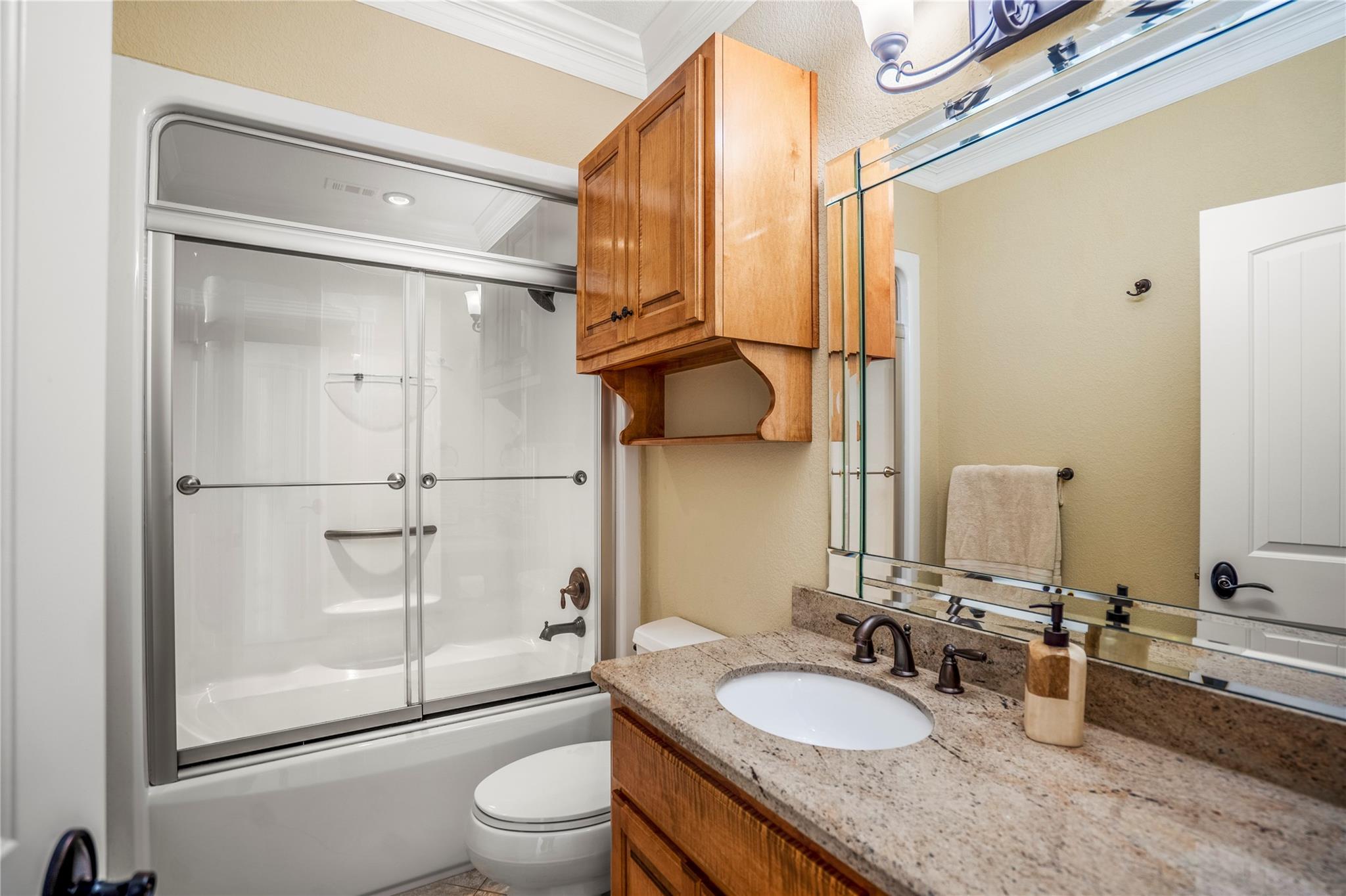 Cleveland, Texas, 77328, United States, 3 Bedrooms Bedrooms, ,3 BathroomsBathrooms,Residential,Forsale,1973440