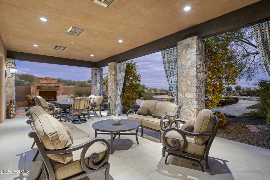 Scottsdale, Arizona, 85255, United States, 4 Bedrooms Bedrooms, ,6.5 BathroomsBathrooms,Residential,Forsale,2000261