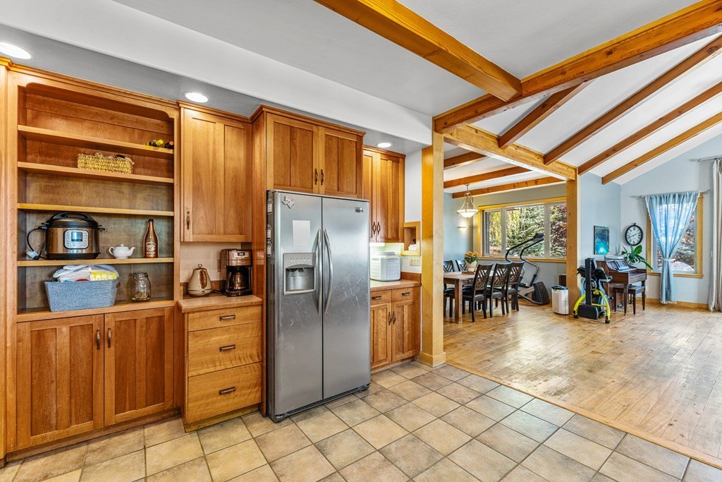 McCall, Idaho, 83638, United States, 3 Bedrooms Bedrooms, ,2 BathroomsBathrooms,Residential,Forsale,1996722