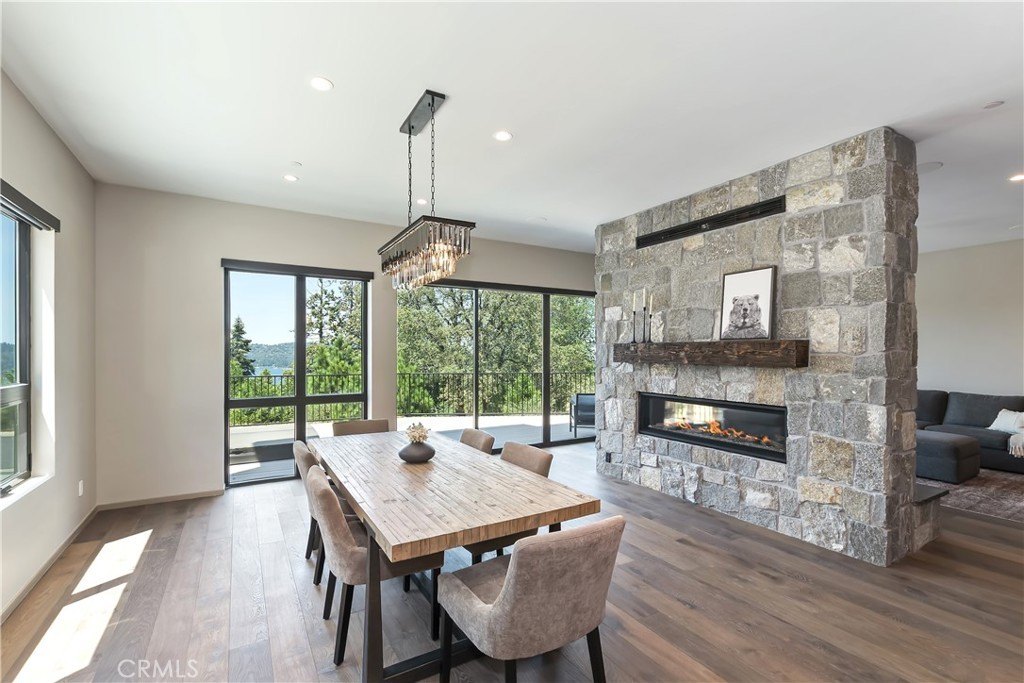 Lake Arrowhead, California, 92352, United States, 3 Bedrooms Bedrooms, ,2.5 BathroomsBathrooms,Residential,Forsale,2000287