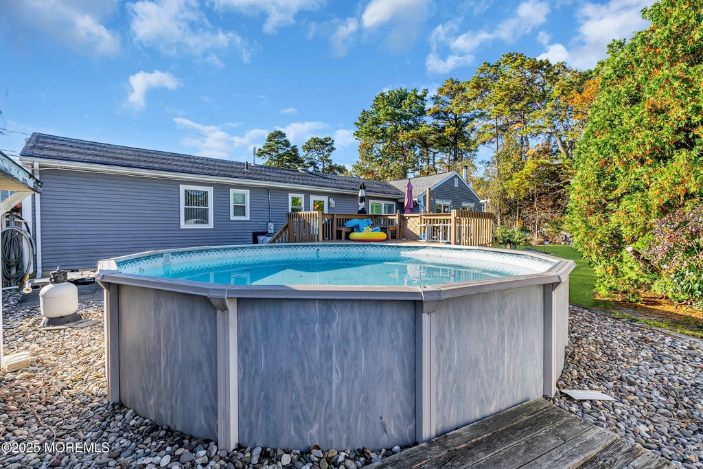 Toms River, New Jersey, 08757, United States, 4 Bedrooms Bedrooms, ,2 BathroomsBathrooms,Residential,Forsale,1994025