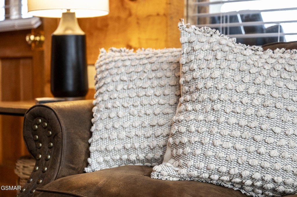 Pigeon Forge, Tennessee, 37863, United States, 1 Bedroom Bedrooms, ,1.5 BathroomsBathrooms,Residential,Forsale,1999442