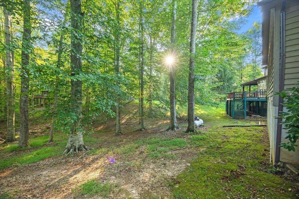 Byrdstown, Tennessee, 38549, United States, 4 Bedrooms Bedrooms, ,2.5 BathroomsBathrooms,Residential,Forsale,1929852