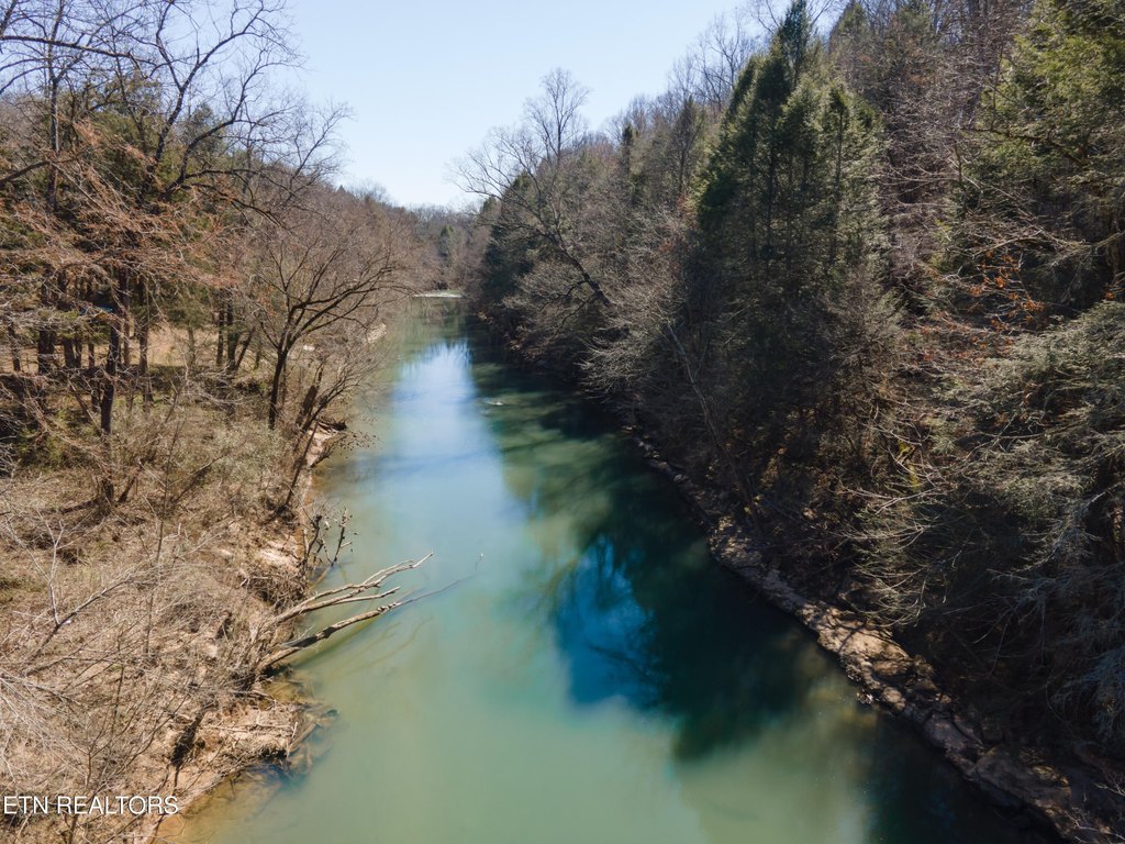 Sparta, Tennessee, 38583, United States, 6 Bedrooms Bedrooms, ,3 BathroomsBathrooms,Residential,Forsale,1885999