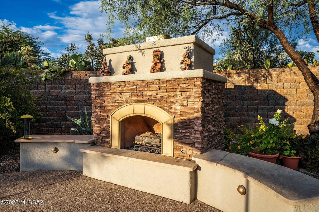 Tucson, Arizona, 85750, United States, 4 Bedrooms Bedrooms, ,3.5 BathroomsBathrooms,Residential,Forsale,2004436