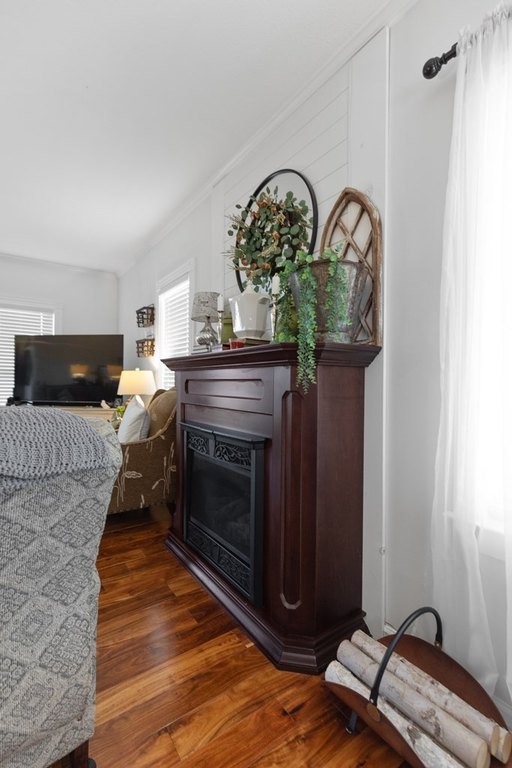 Sparta, Tennessee, 38583, United States, 3 Bedrooms Bedrooms, ,3 BathroomsBathrooms,Residential,Forsale,2010950