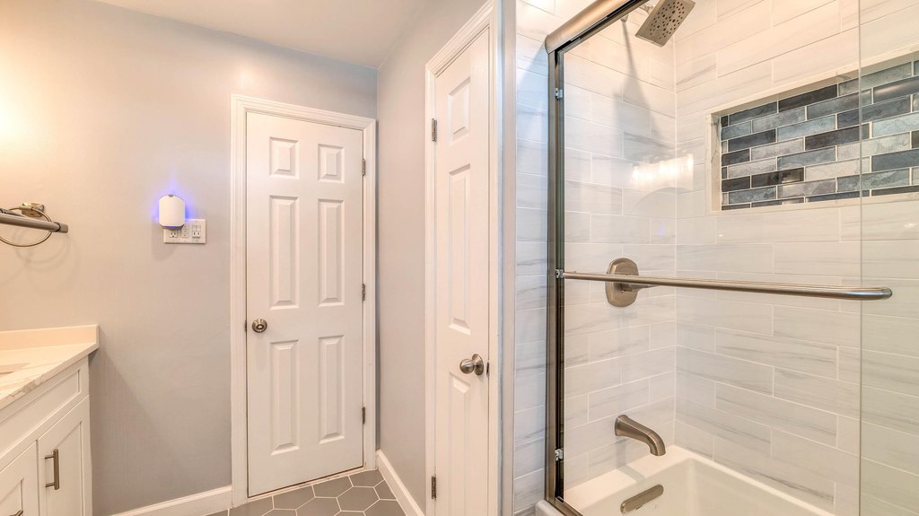 Somers Point, New Jersey, 08244, United States, 3 Bedrooms Bedrooms, ,2 BathroomsBathrooms,Residential,Forsale,2004609