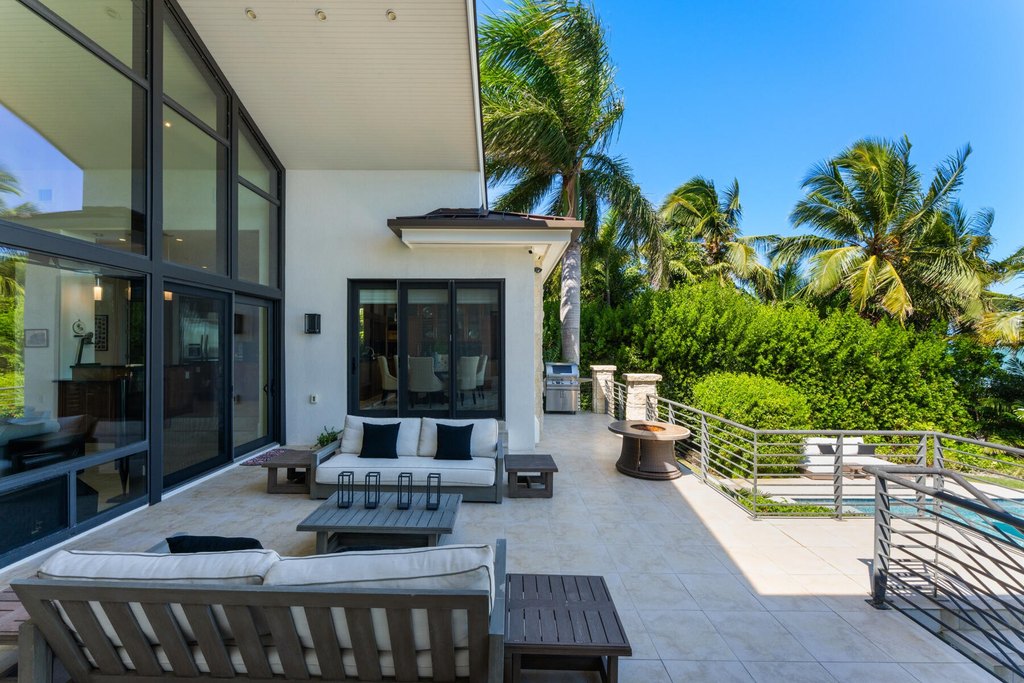 Shark Key, Florida, 33040, United States, 3 Bedrooms Bedrooms, ,3.5 BathroomsBathrooms,Residential,Forsale,2011114