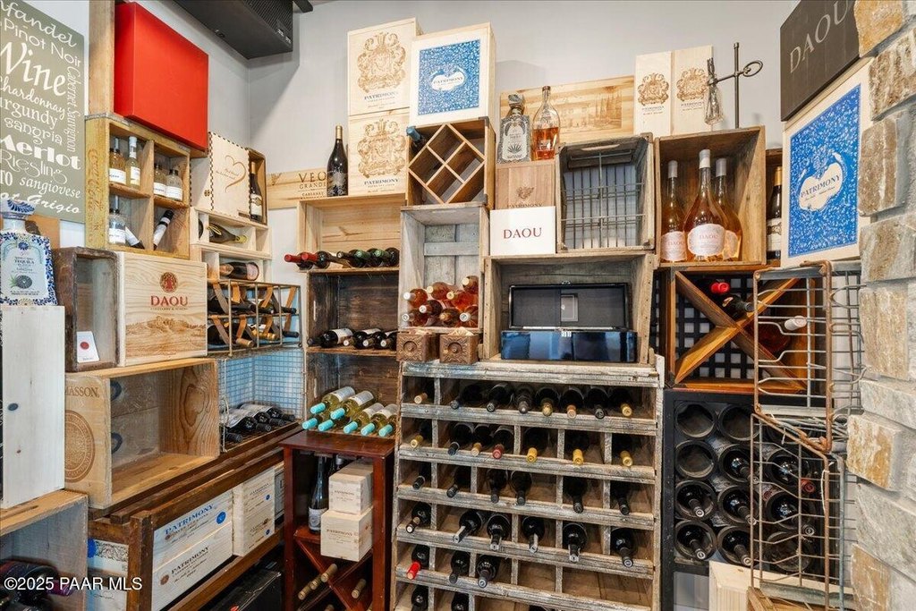 Prescott, Arizona, 86305, United States, 5 Bedrooms Bedrooms, ,5.5 BathroomsBathrooms,Residential,Forsale,1994068