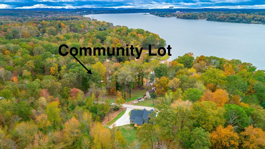 Harrison, Tennessee, 37341, United States, 3 Bedrooms Bedrooms, ,2.5 BathroomsBathrooms,Residential,Forsale,1995326