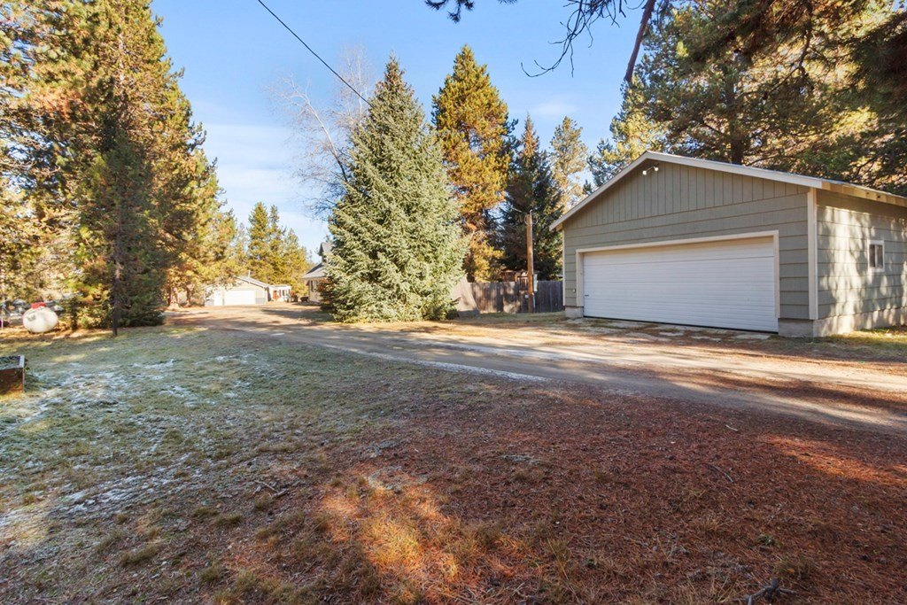 Cascade, Idaho, 83611, United States, 3 Bedrooms Bedrooms, ,2 BathroomsBathrooms,Residential,Forsale,1996718