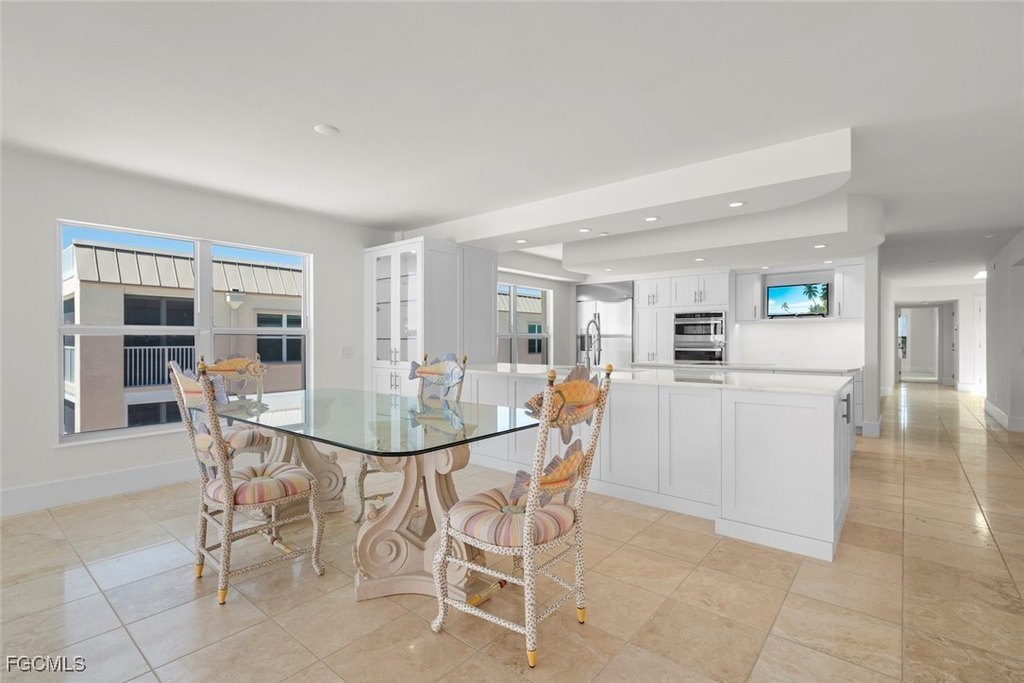 Sanibel, Florida, 33957, United States, 3 Bedrooms Bedrooms, ,3.5 BathroomsBathrooms,Residential,Forsale,1998640