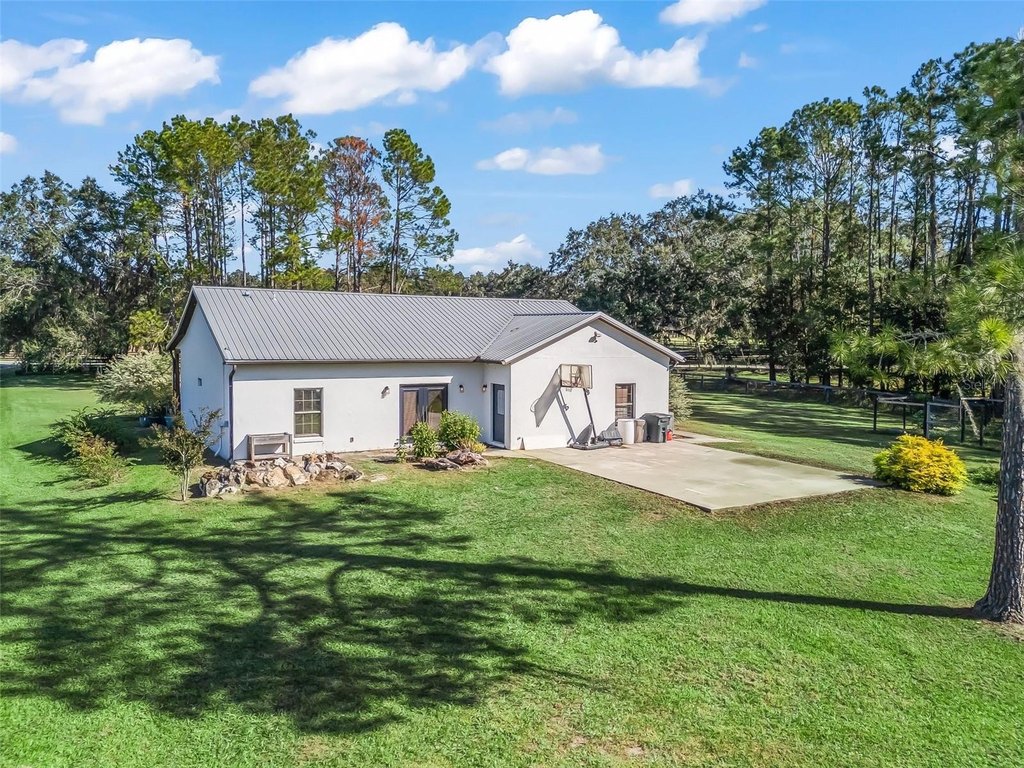 REDDICK, Florida, 32686, United States, 3 Bedrooms Bedrooms, ,2 BathroomsBathrooms,Residential,Forsale,1994137