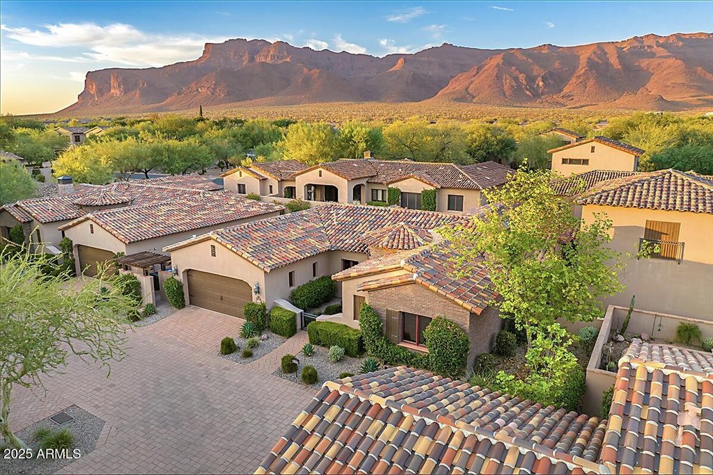 Gold Canyon, Arizona, 85118, United States, 4 Bedrooms Bedrooms, ,5 BathroomsBathrooms,Residential,Forsale,1934070