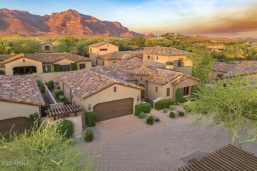 Gold Canyon, Arizona, 85118, United States, 4 Bedrooms Bedrooms, ,5 BathroomsBathrooms,Residential,Forsale,1934070