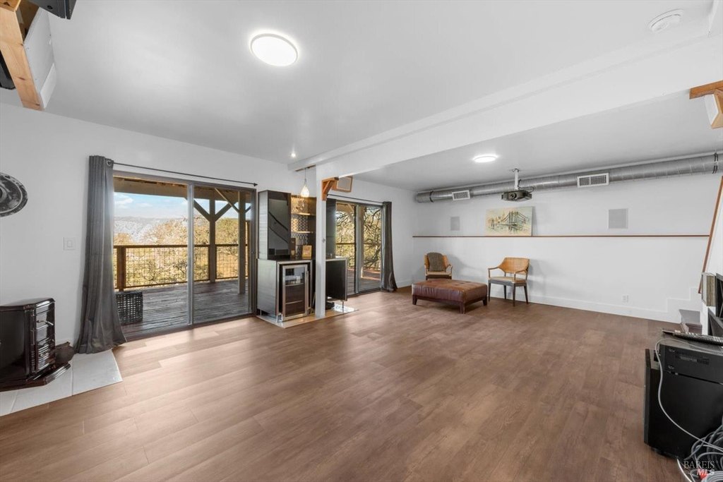 Napa, California, 94558, United States, 2 Bedrooms Bedrooms, ,1 BathroomBathrooms,Residential,Forsale,2004742