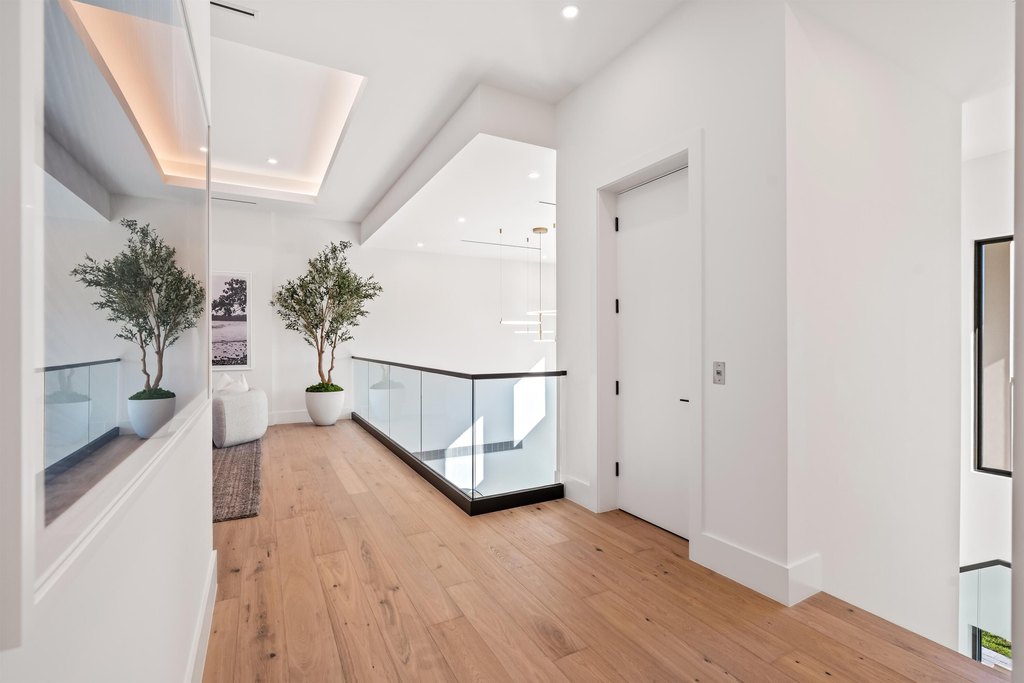 Delray Beach, Florida, 33483, United States, 5 Bedrooms Bedrooms, ,6.5 BathroomsBathrooms,Residential,Forsale,1905163