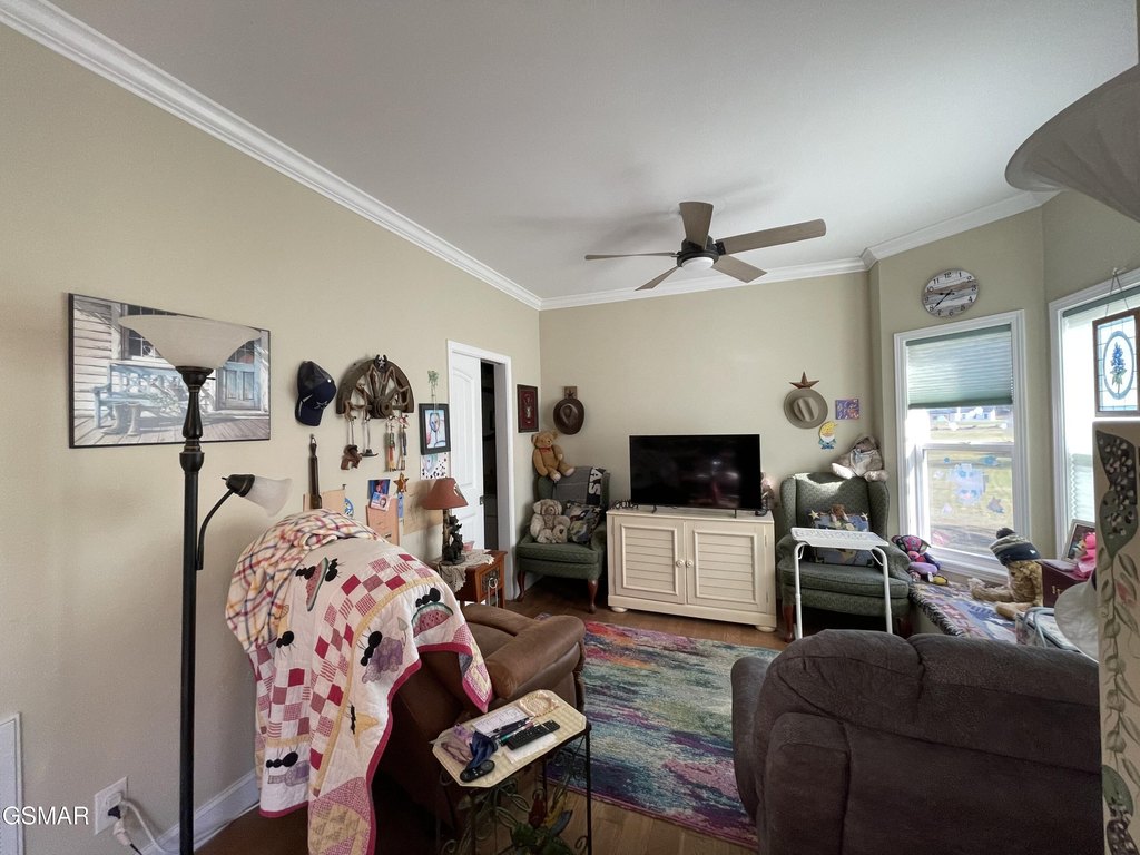 Dandridge, Tennessee, 37725, United States, 3 Bedrooms Bedrooms, ,2.5 BathroomsBathrooms,Residential,Forsale,1999447