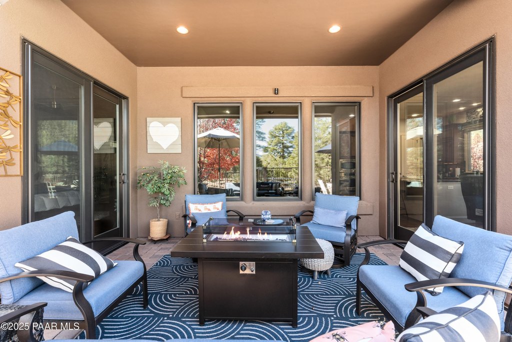 Prescott, Arizona, 86303, United States, 2 Bedrooms Bedrooms, ,2 BathroomsBathrooms,Residential,Forsale,1994053