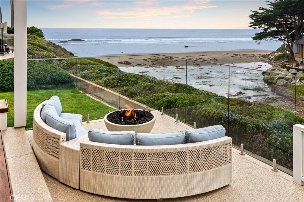 Cayucos, California, 93430, United States, 3 Bedrooms Bedrooms, ,2 BathroomsBathrooms,Residential,Forsale,1997703