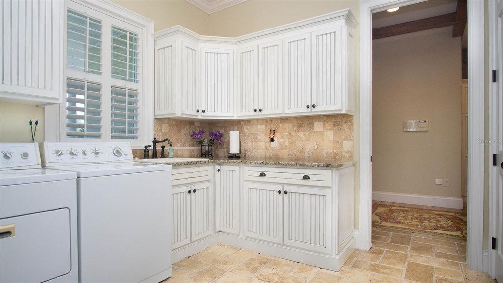 OCALA, Florida, 34476, United States, 5 Bedrooms Bedrooms, ,4.5 BathroomsBathrooms,Residential,Forsale,2009537